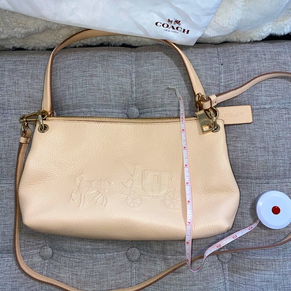 Coach Cross Body - Picture 9 of 9